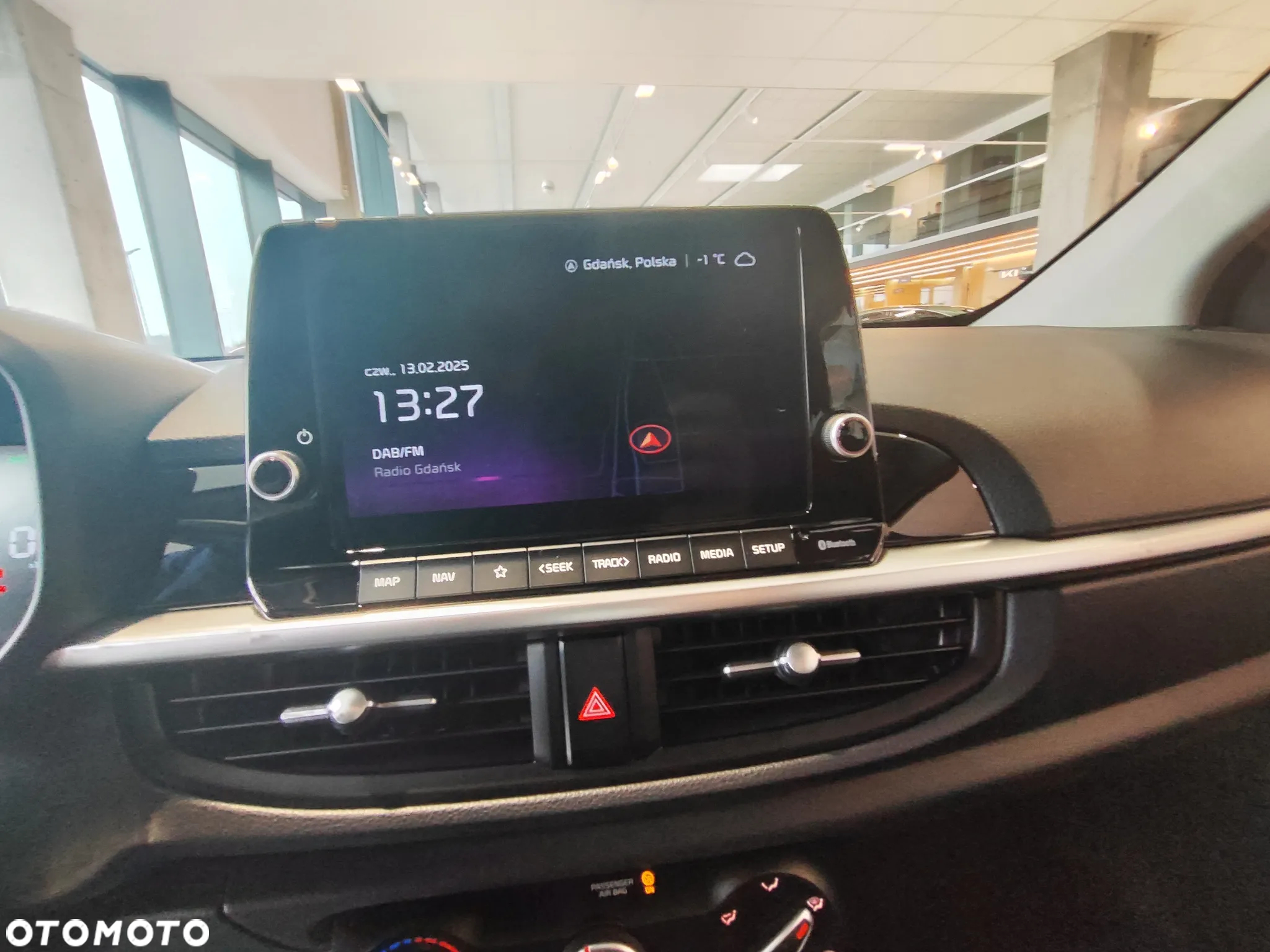 Kia Picanto 1.0 L - 11