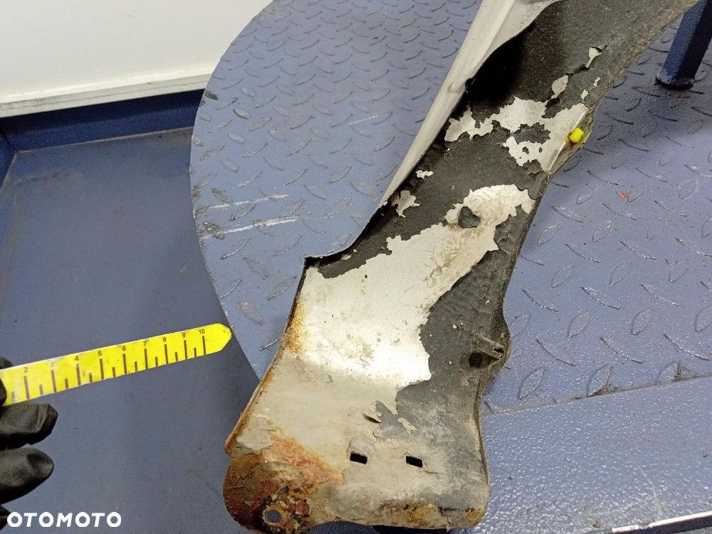 TOYOTA COROLLA VERSO I 01- BŁOTNIK PRZÓD LEWY 1D9 - 16
