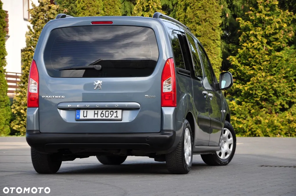 Peugeot Partner Tepee 90 Family - 17
