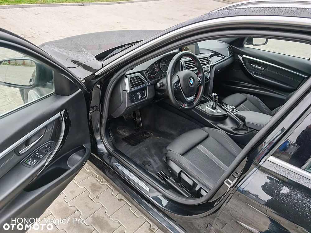 BMW Seria 3 320d Efficient Dynamics Edition Sport Line - 6