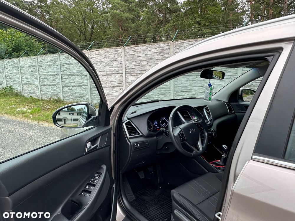 Hyundai Tucson 1.6 GDI BlueDrive Comfort 2WD - 15