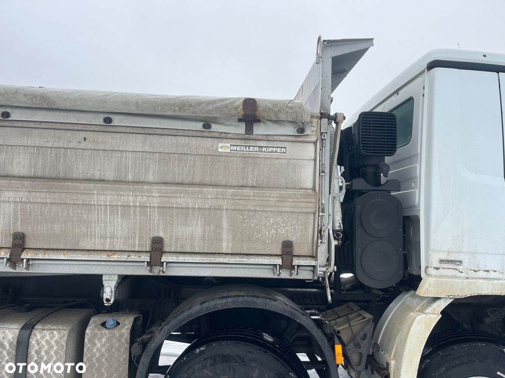 Mercedes-Benz Actros - 9