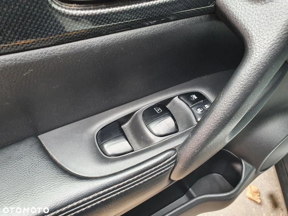 Nissan X-Trail 1.6 DCi Tekna 2WD Xtronic - 22