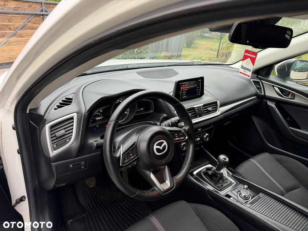 Mazda 3 - 7