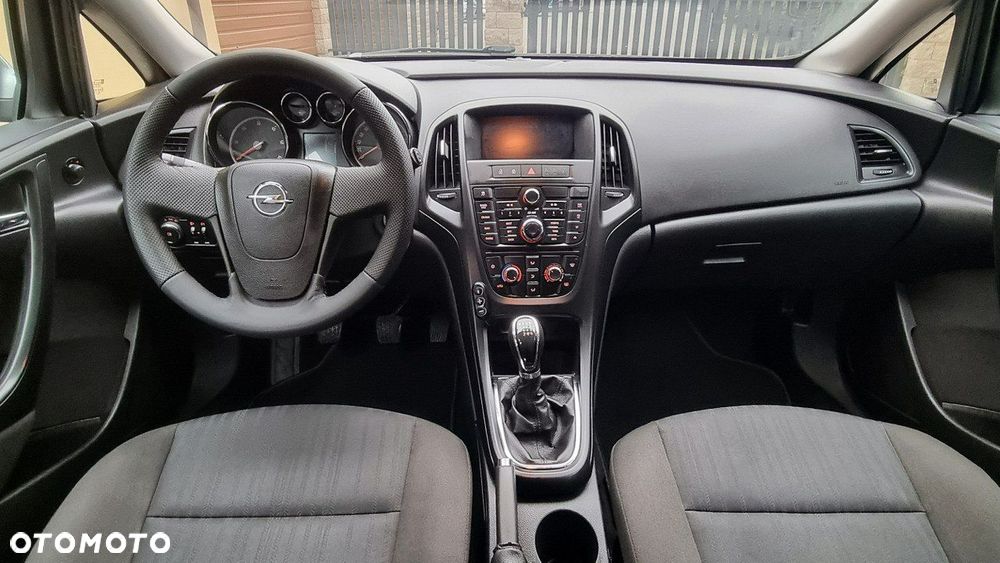 Opel Astra - 13