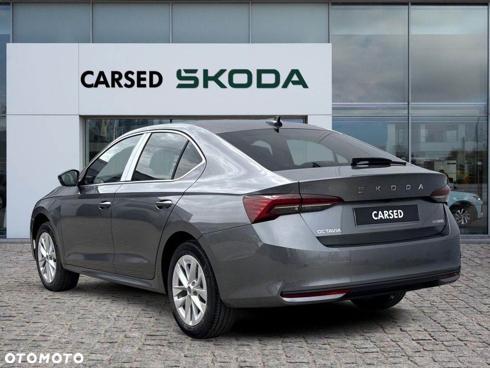 Skoda Octavia - 5