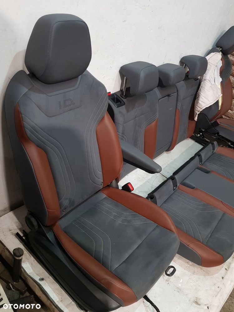 fotele kanapa komplet vw id 4 alcantara skóra eur 21r - 5