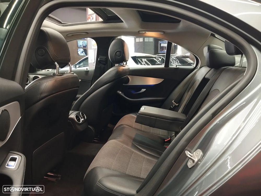 Mercedes-Benz C 300 de Avantgarde - 14