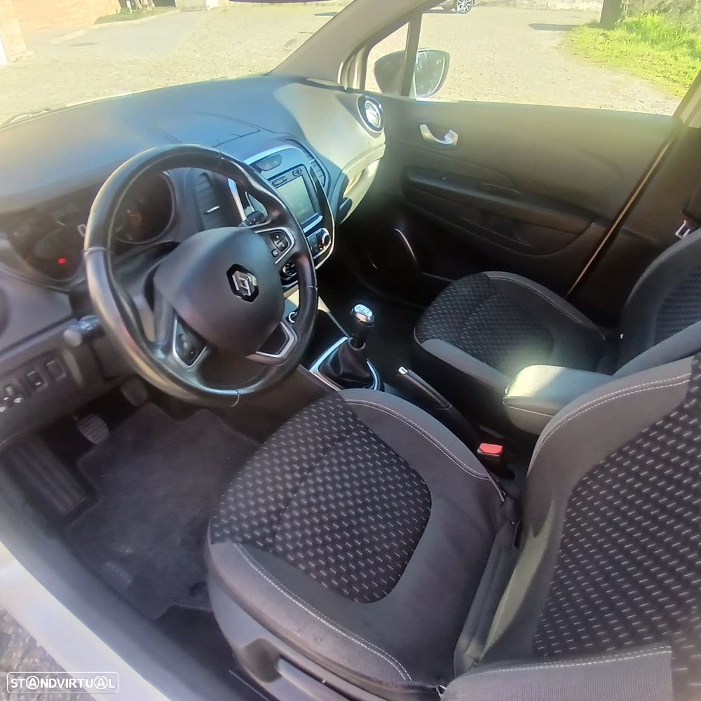 Renault Captur - 10