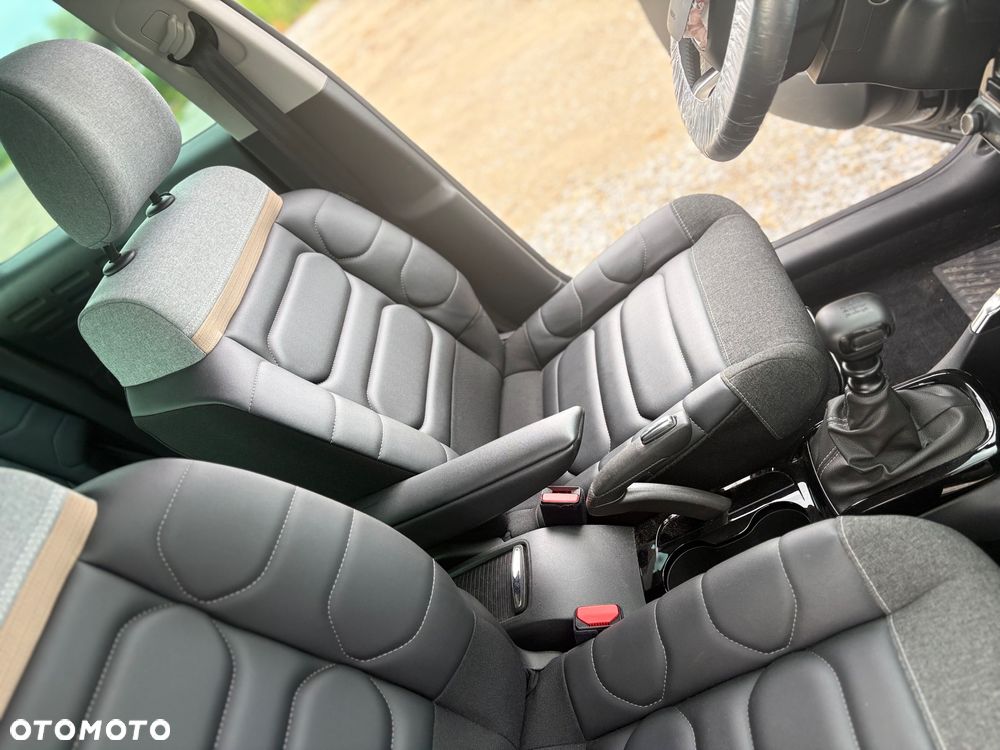 Citroën C3 Aircross 1.2 PureTech Origins S&S - 33
