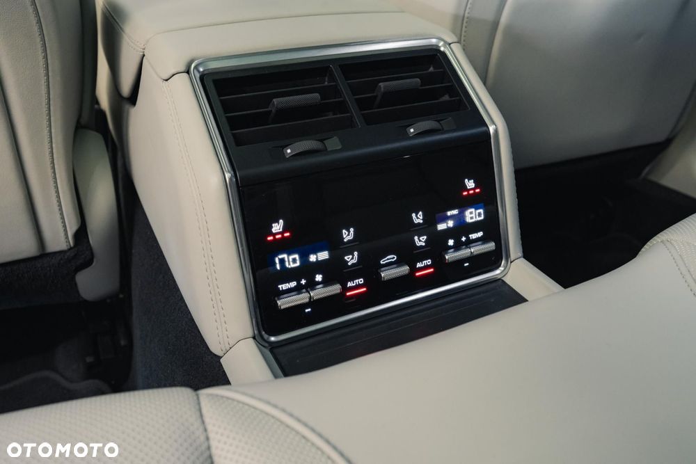 Porsche Panamera 4S E-Hybrid - 37