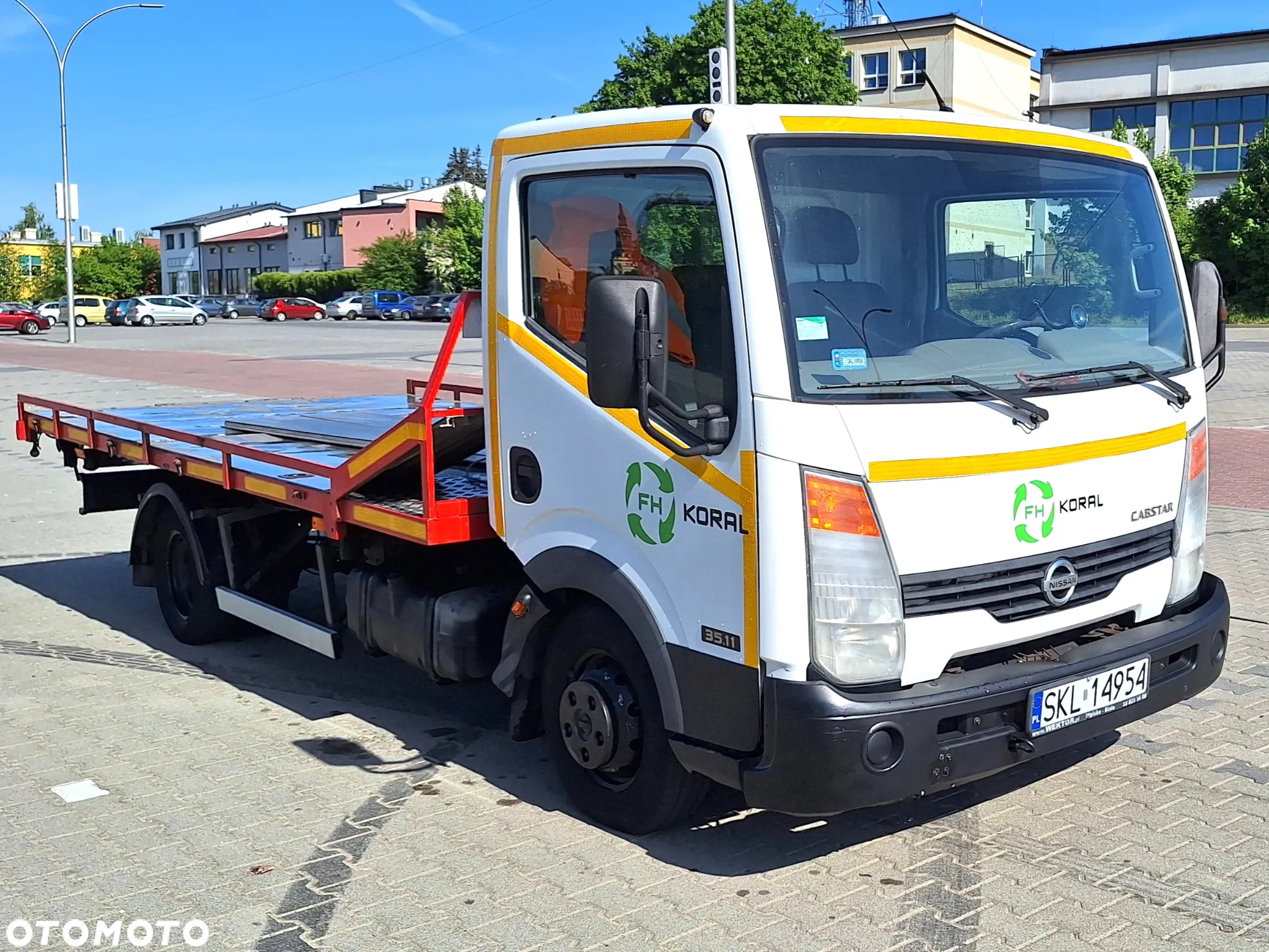 Nissan CABSTAR - 3