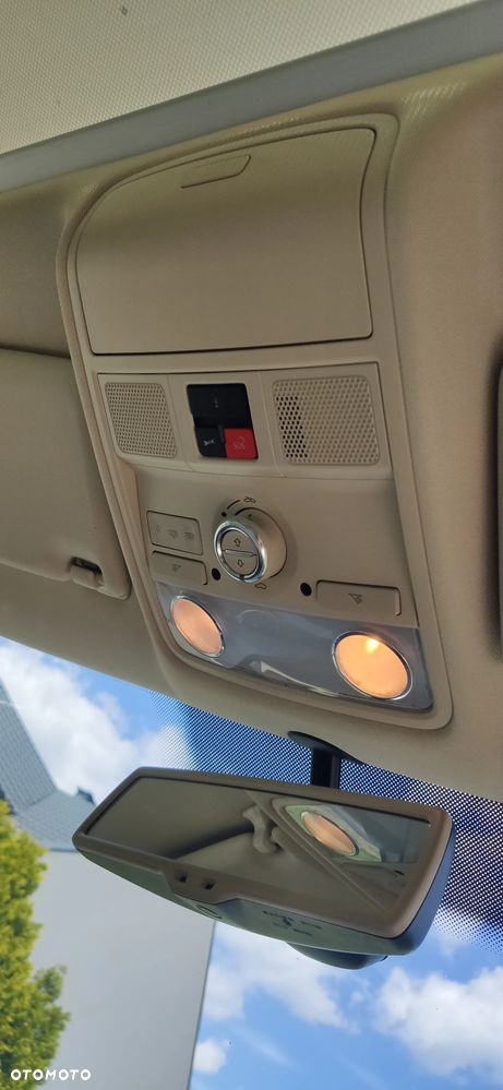 Volkswagen Tiguan 2.0 TSI 4Motion DSG Sport & Style - 31