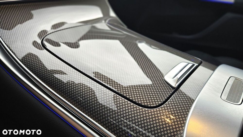 Mercedes-Benz GLC - 14