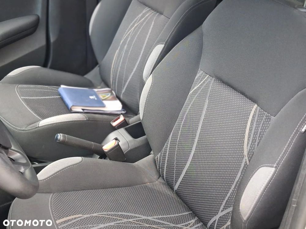 Peugeot 208 1.2 VTi Active ETG5 - 24