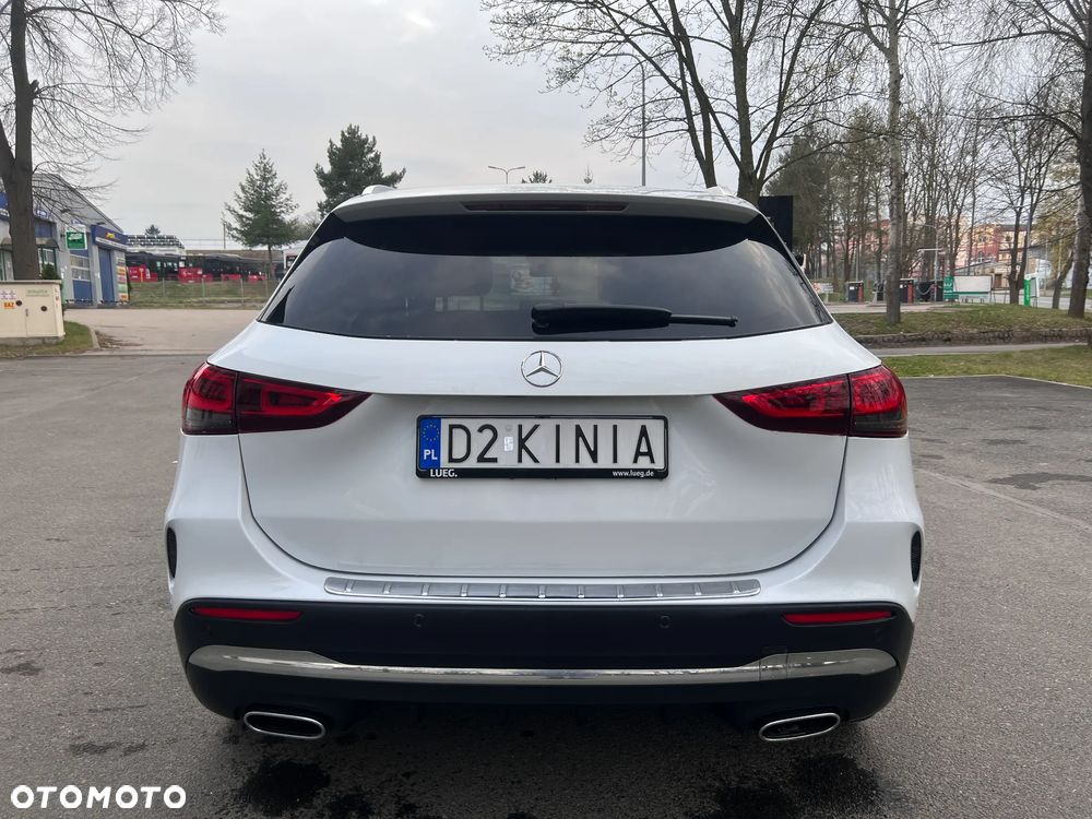 Mercedes-Benz GLA 250 4-Matic AMG Line - 6