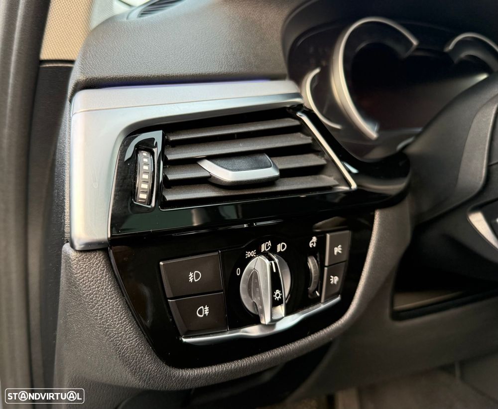 BMW 530 e iPerformance Line Sport - 11