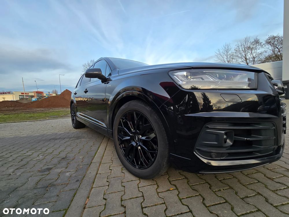 Audi SQ7 - 8