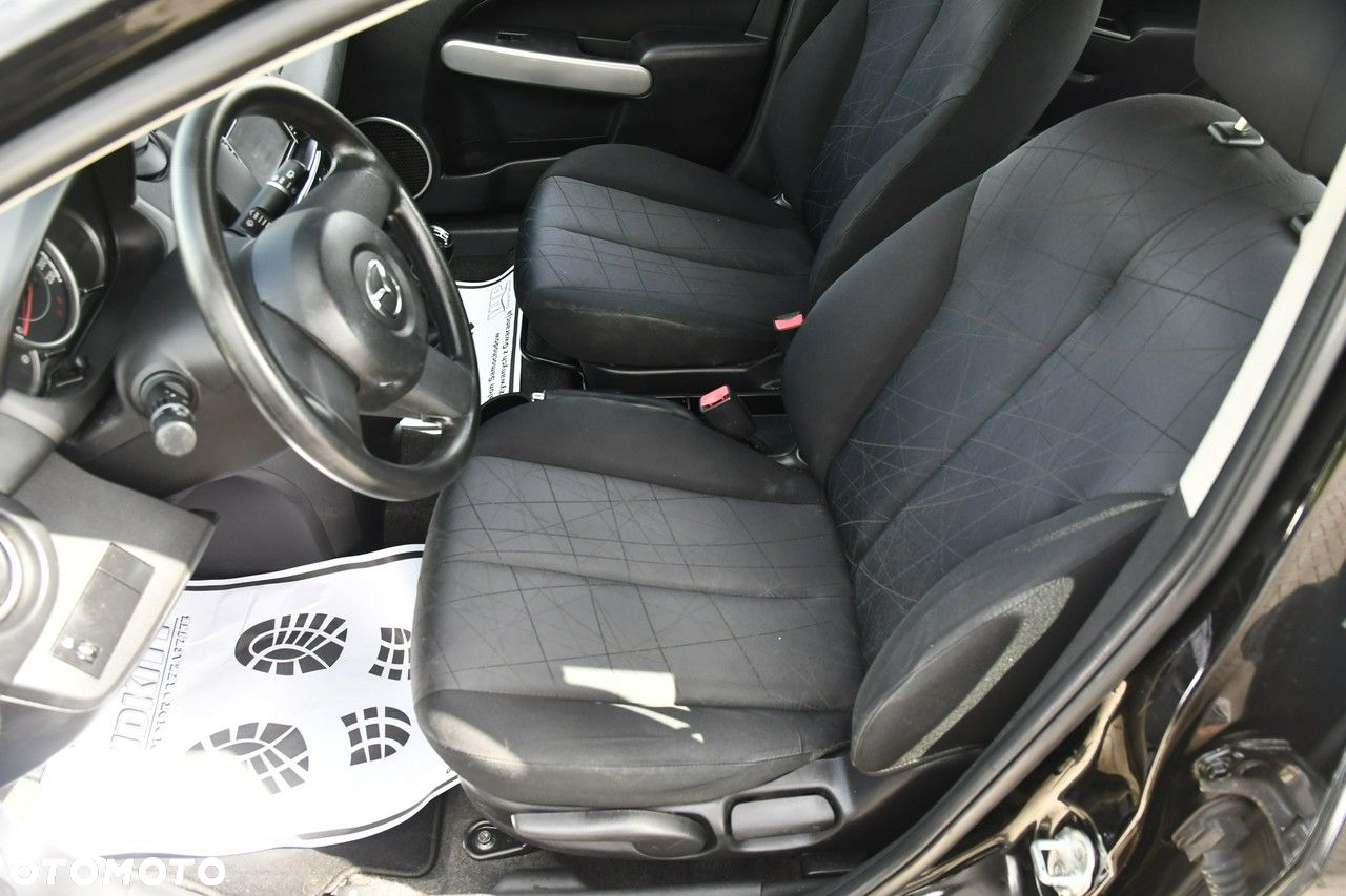Mazda 2 - 14