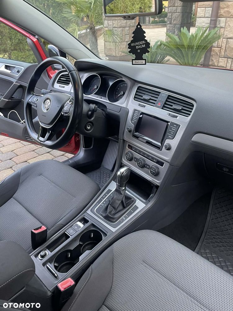 Volkswagen Golf 1.6 TDI BlueMot Comfortline DSG - 14