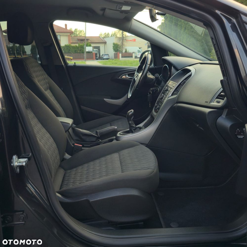 Opel Astra 1.4 Turbo - 23