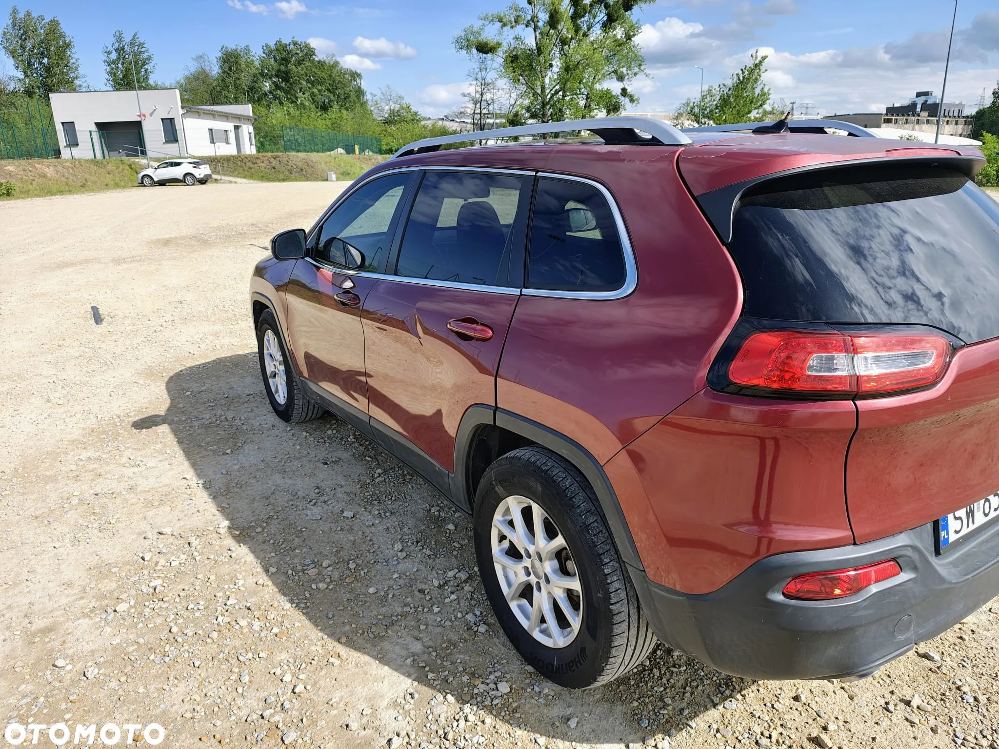 Jeep Cherokee - 5