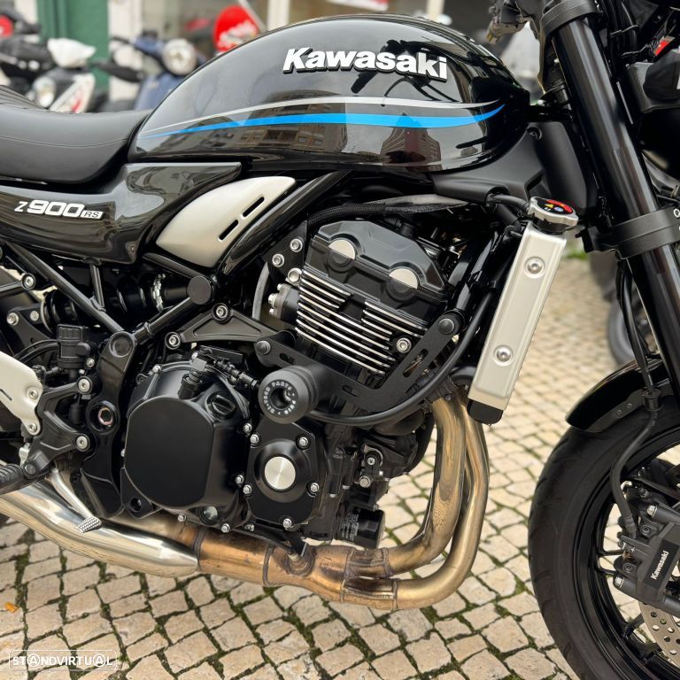 Kawasaki Z 900 RS - 7