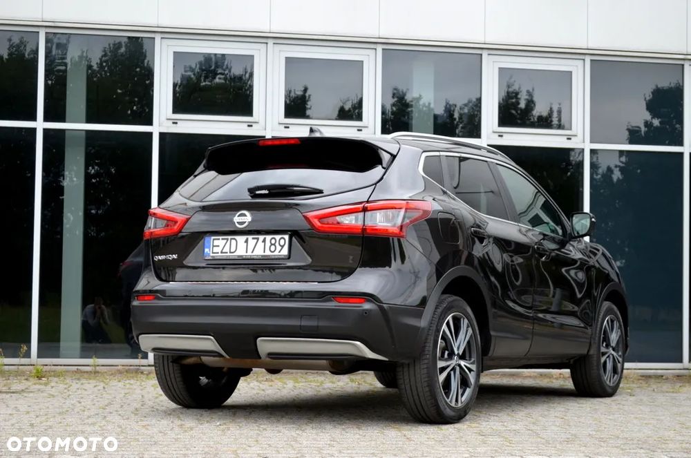 Nissan Qashqai 1.6 DIG-T N-Connecta - 17