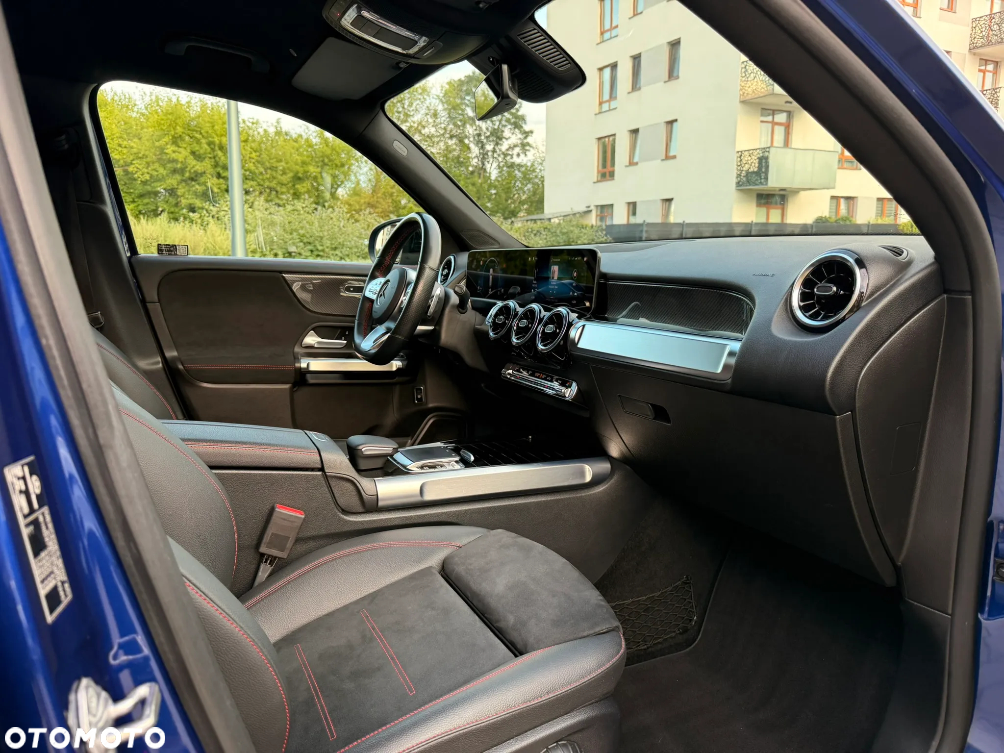 Mercedes-Benz GLB 200 d 4-Matic AMG Line 8G-DCT - 12