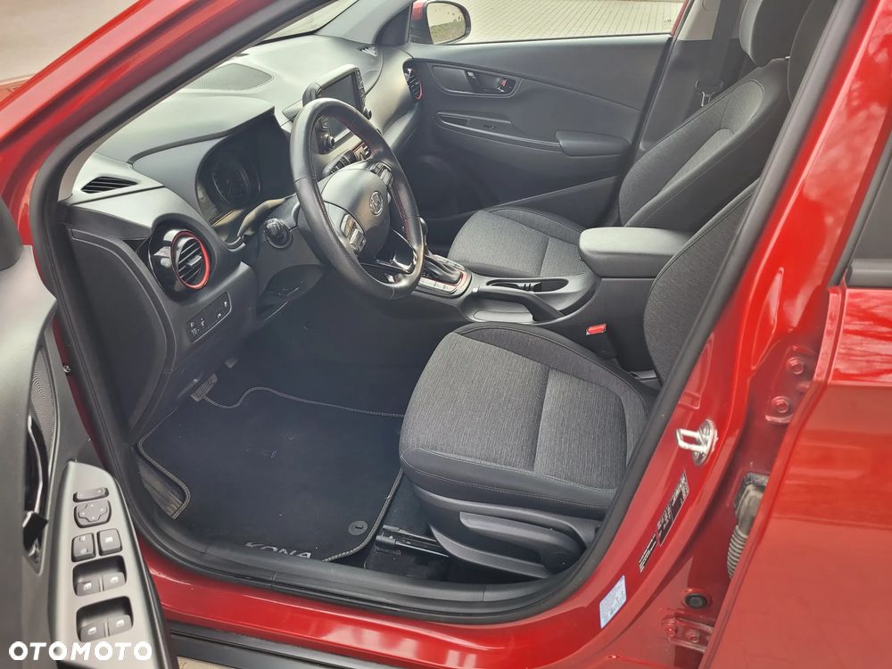 Hyundai Kona 1.6 T-GDI Premium DCT - 11