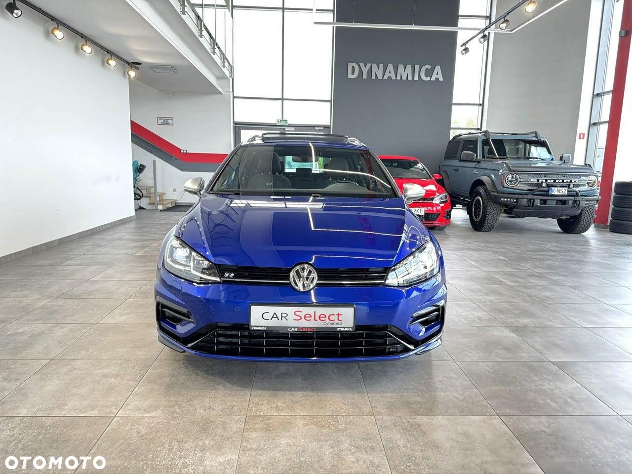 Volkswagen Golf - 4