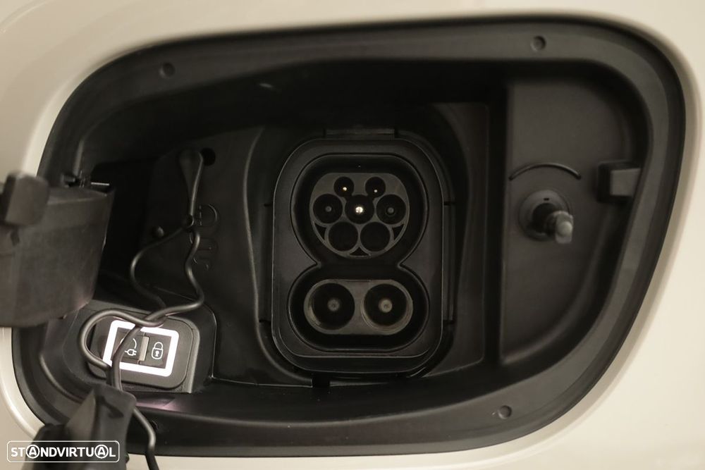 Alfa Romeo Junior Elletrica 50 kWh - 7