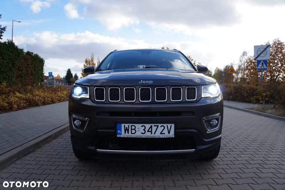 Jeep Compass 1.4 TMair Limited 4WD S&S - 39