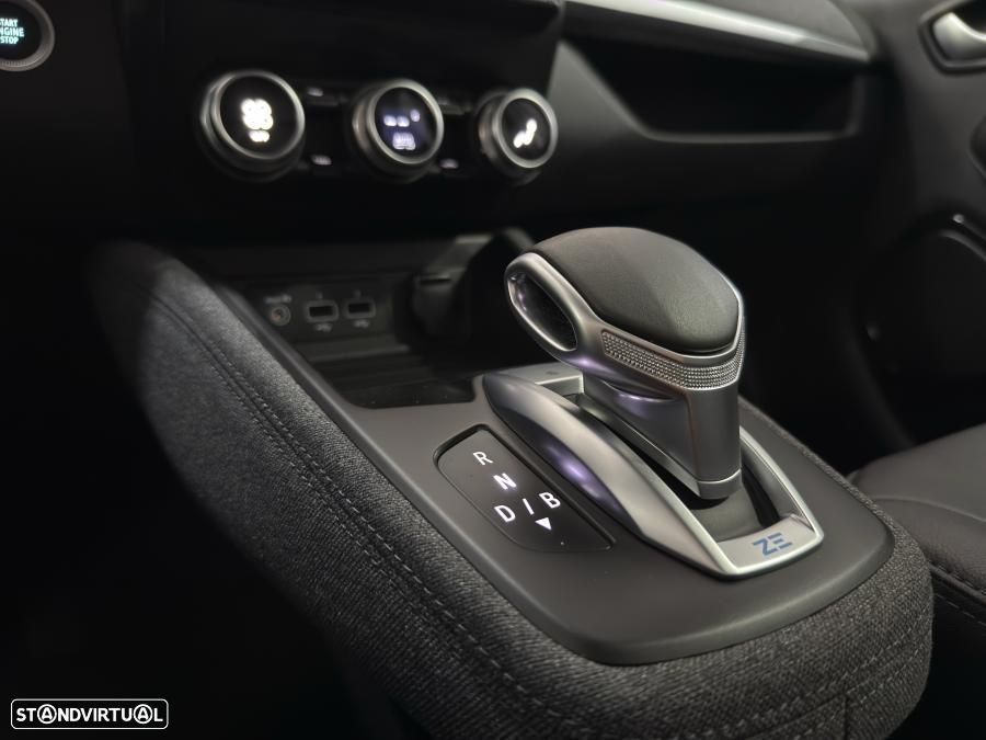 Renault Zoe (c/ Bateria) EV50 135hp Techno - 15