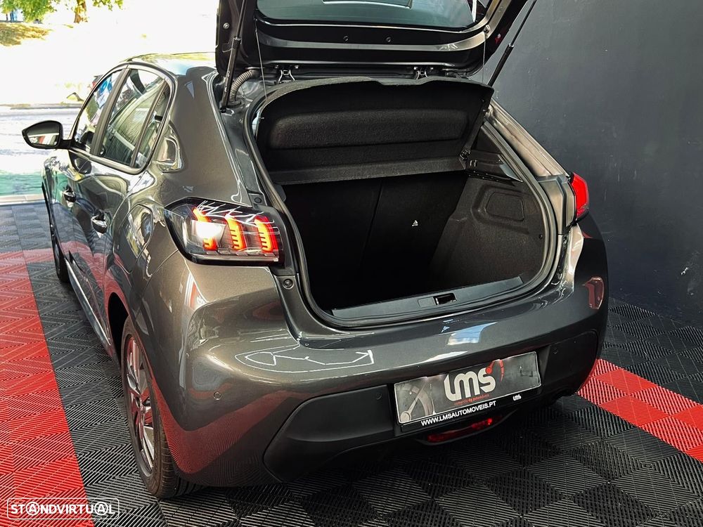 Peugeot 208 1.2 PureTech Active Pack - 44