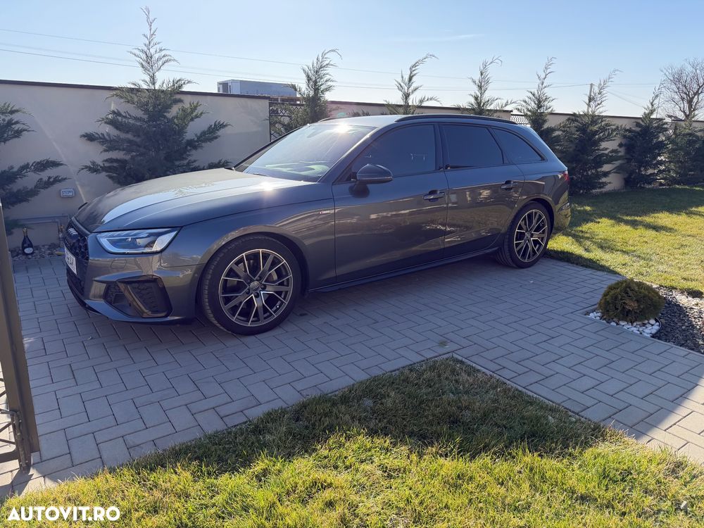Audi A4 40 TDI S tronic - 1