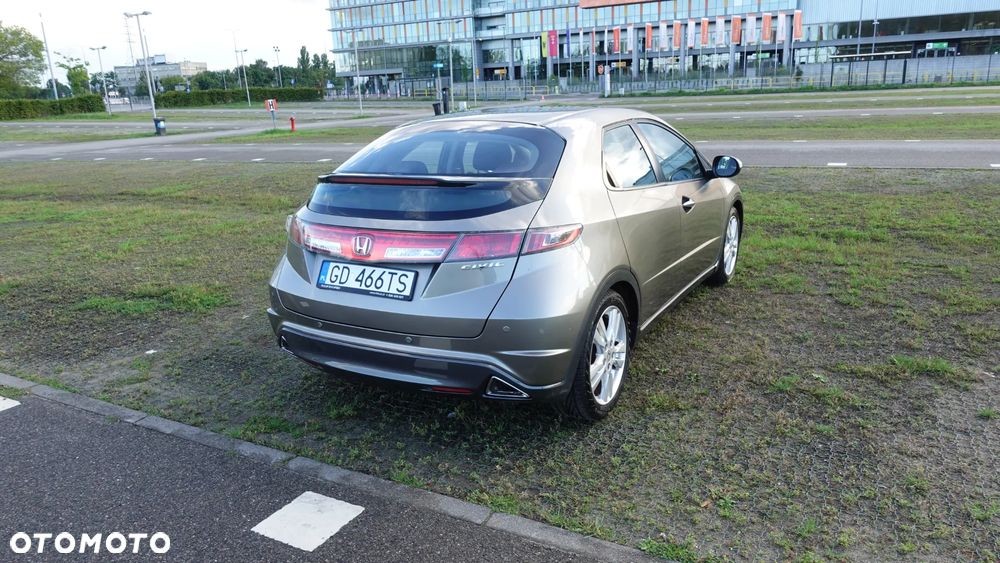 Honda Civic 1.8 Sport - 5