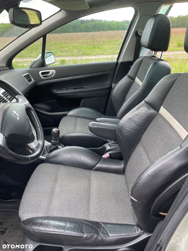 Peugeot 307 2.0 HDi Premium - 18