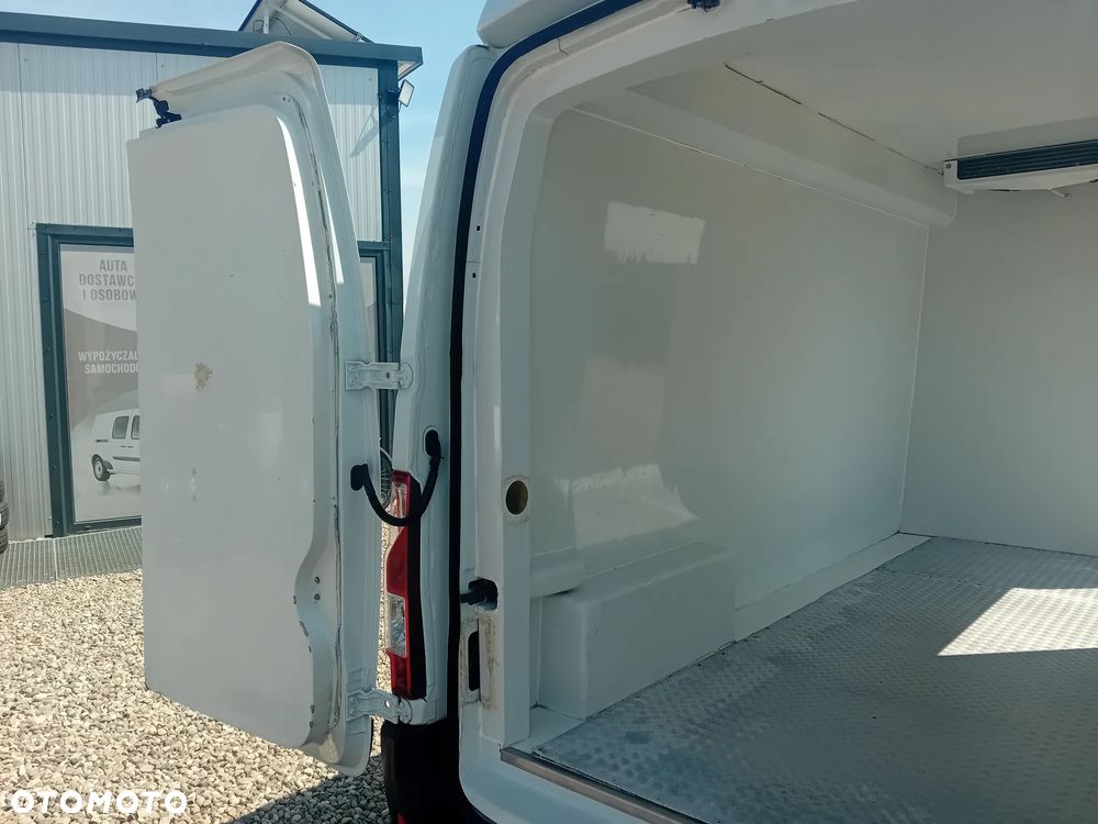 Opel Movano - 10
