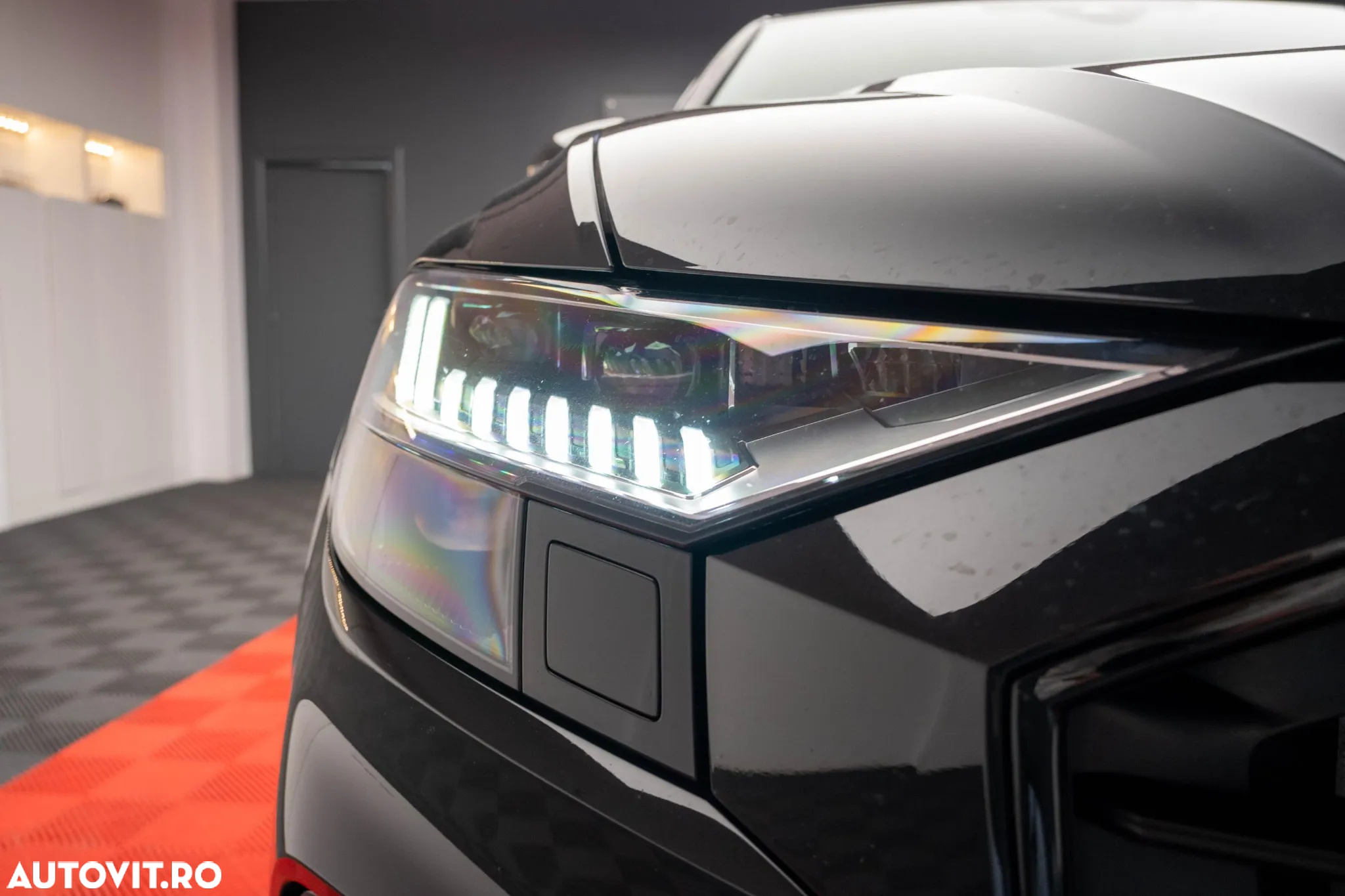 Audi Q8 3.0 55 TFSI quattro Tiptronic MHEV - 6