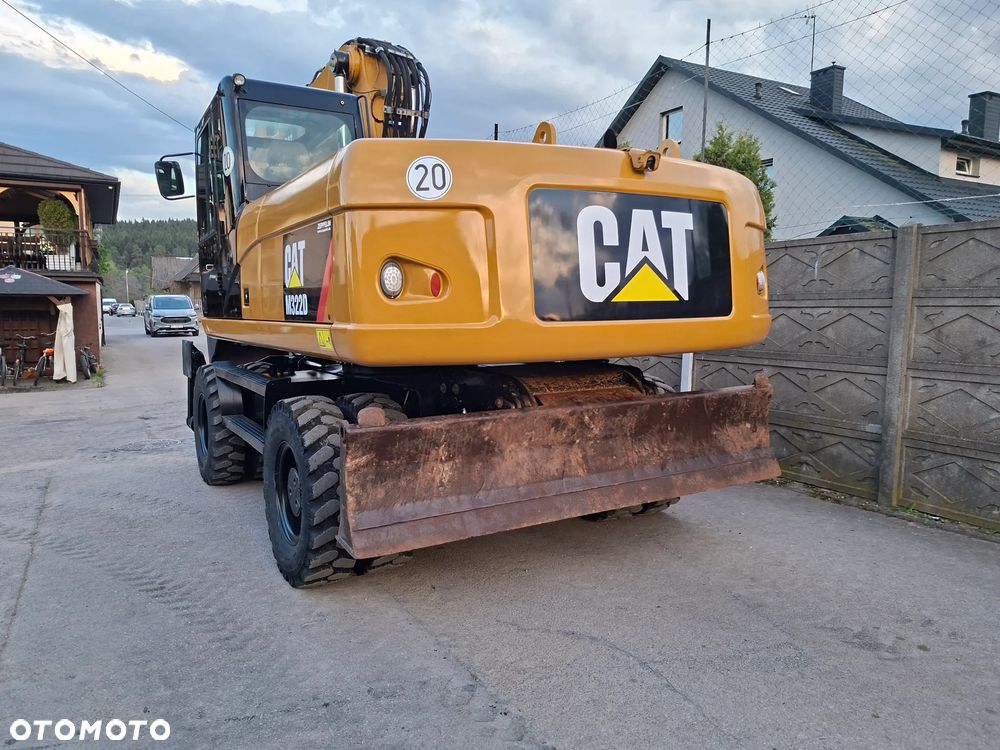 Caterpillar CAT M 322 D - 5