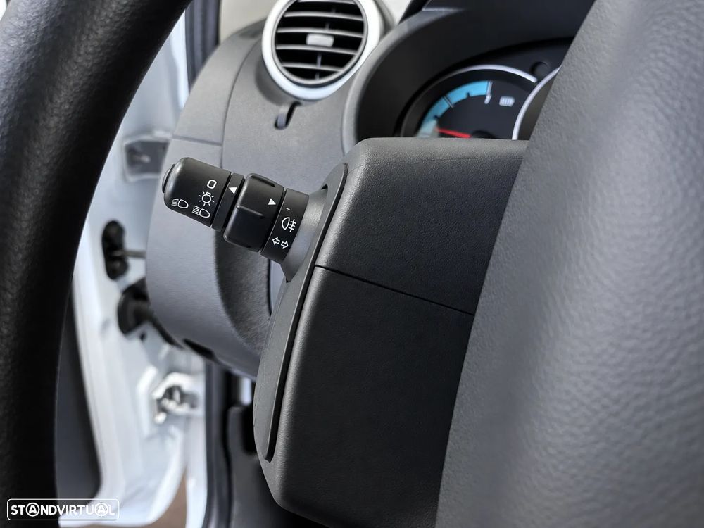 Renault KANGOO MAXI Z.E. 33 KW - IVA DEDUTIVÉL - BATERIAS PRÓPRIAS - 26