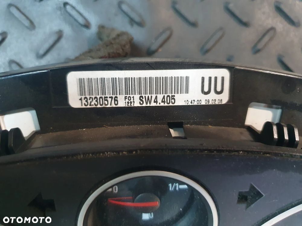 Licznik Wyświetlacz Zegary Opel Zafira B 1.9 CDTI 8V 16V 13230576 EUROPA - 4