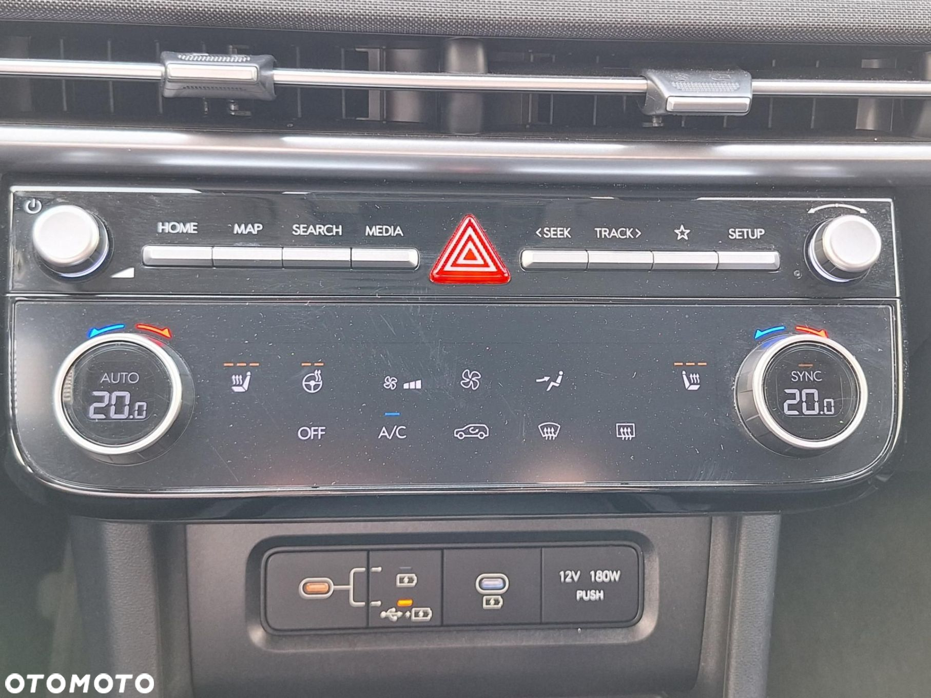 Hyundai Tucson - 13