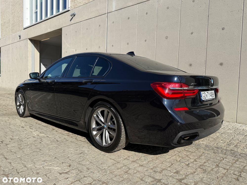 BMW Seria 7 750d xDrive sport - 34