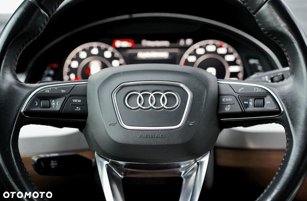 Audi Q7 3.0 TFSI Quattro Tiptronic - 22