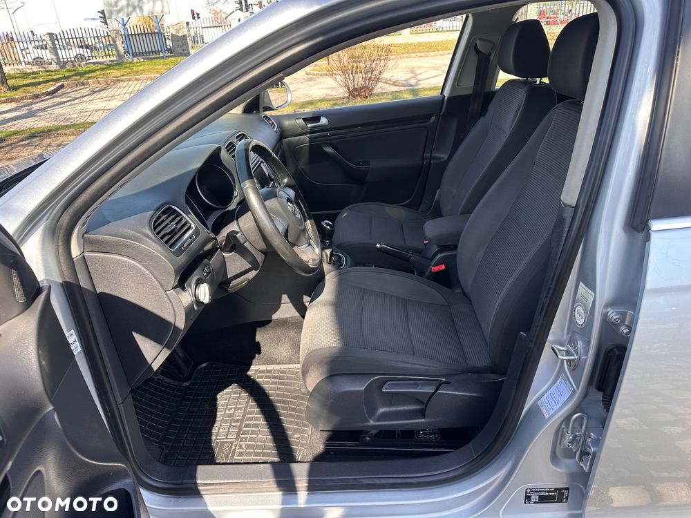 Volkswagen Golf 1.6 TDI DPF Style - 9