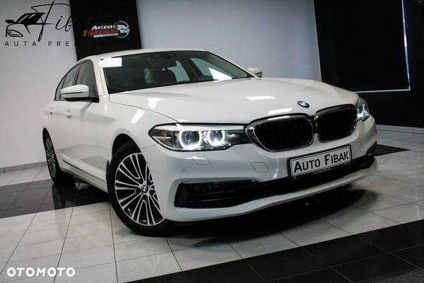 BMW Seria 5 520d xDrive Sport Line sport