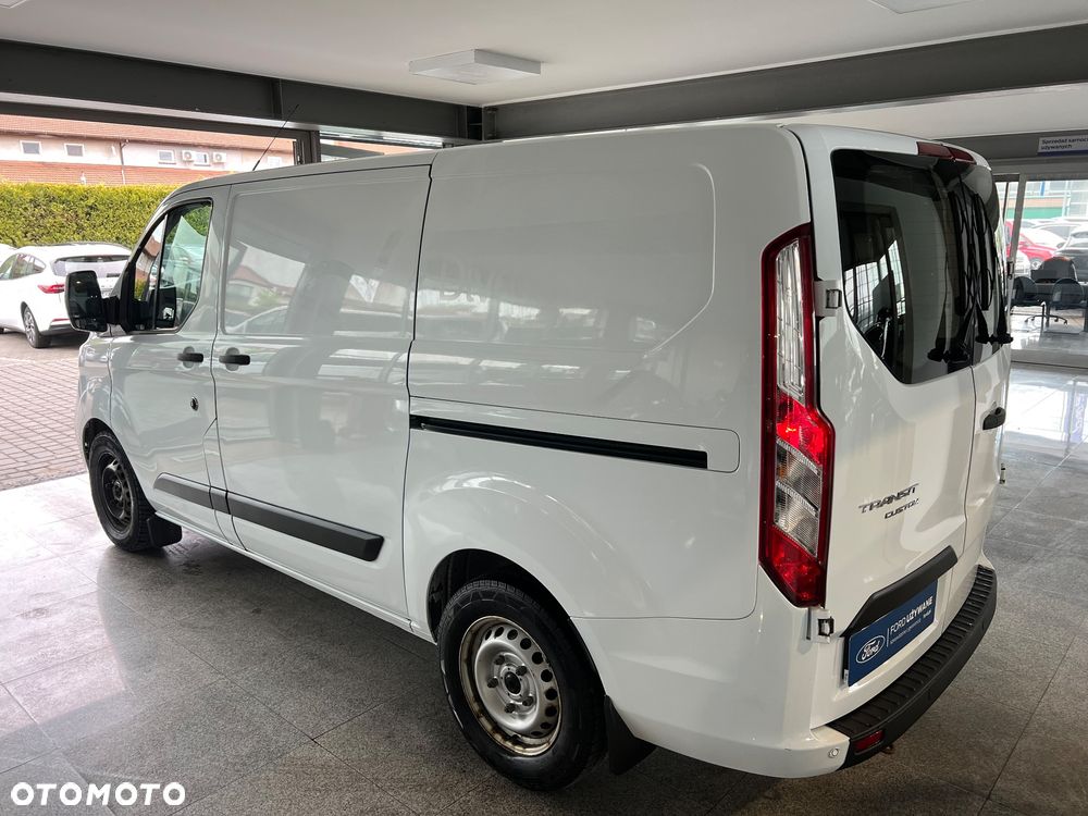 Ford Transit Custom - 11