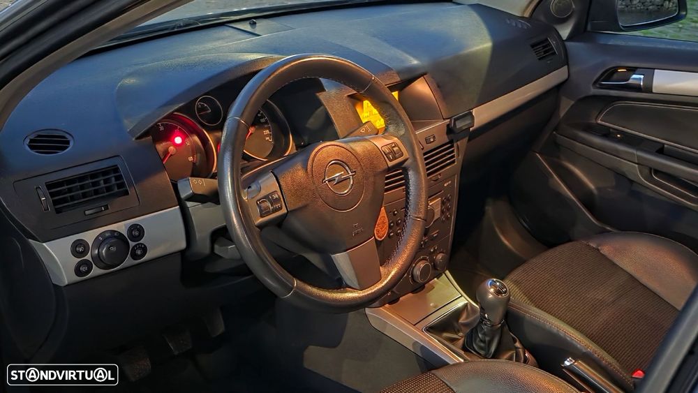 Opel Astra 1.3 CDTI Enjoy EcoFLEX - 18